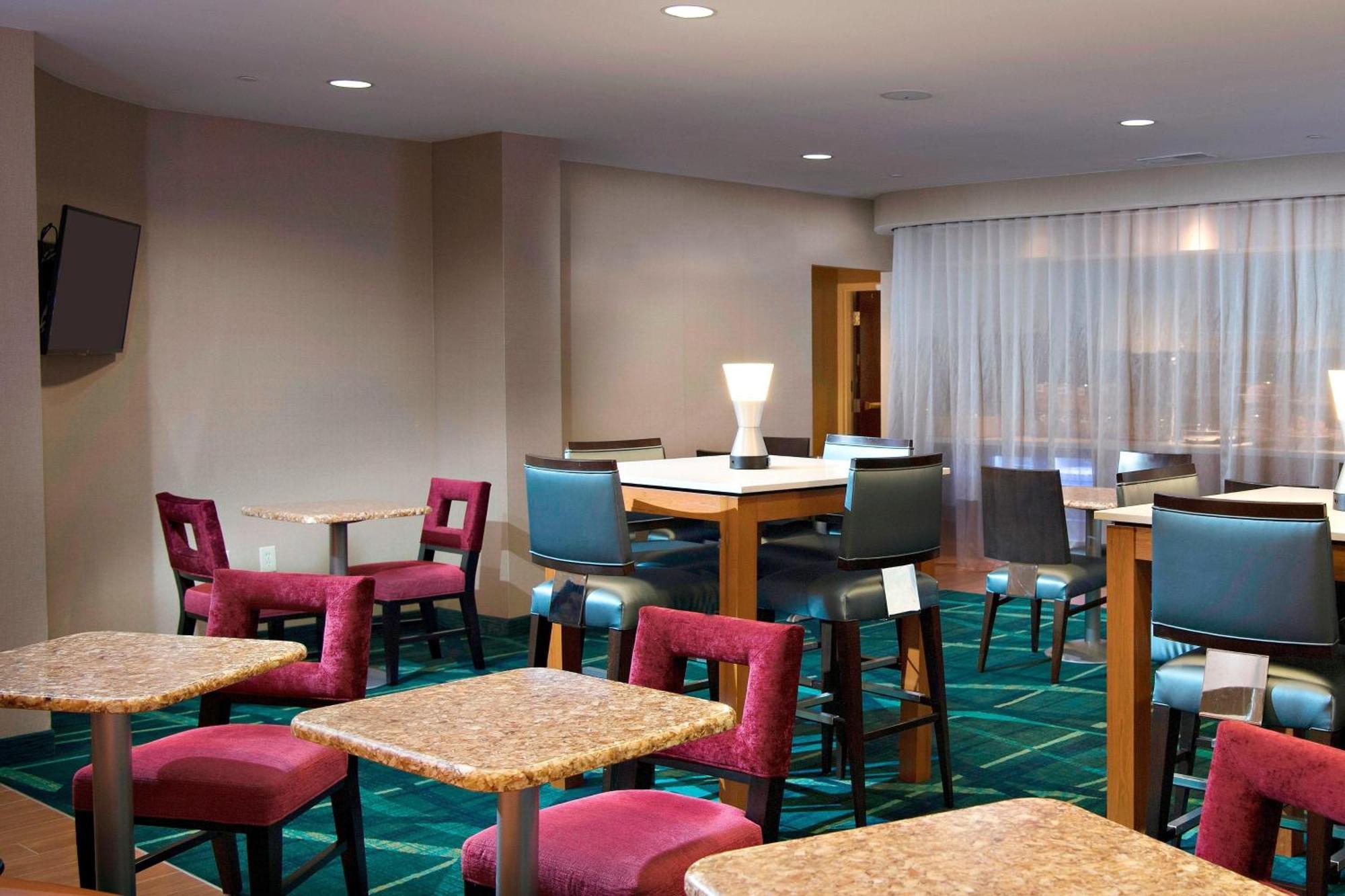 สปริงฮิลล์ สวีท แอตแลนตา อัลฟาเรตตา Hotel อัลฟาเรททา ภายนอก รูปภาพ